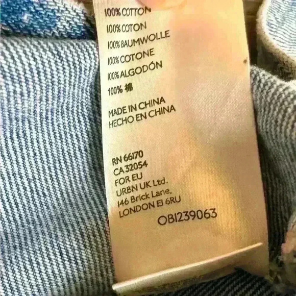 Free People East of Eden Distressed Mini Denim Jean Skirt Size 29 OB1239063 - Picture 4 of 6